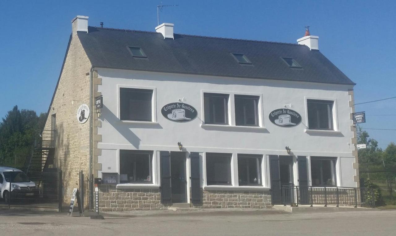 Ar-Gavotenn Le Saint Exterior photo