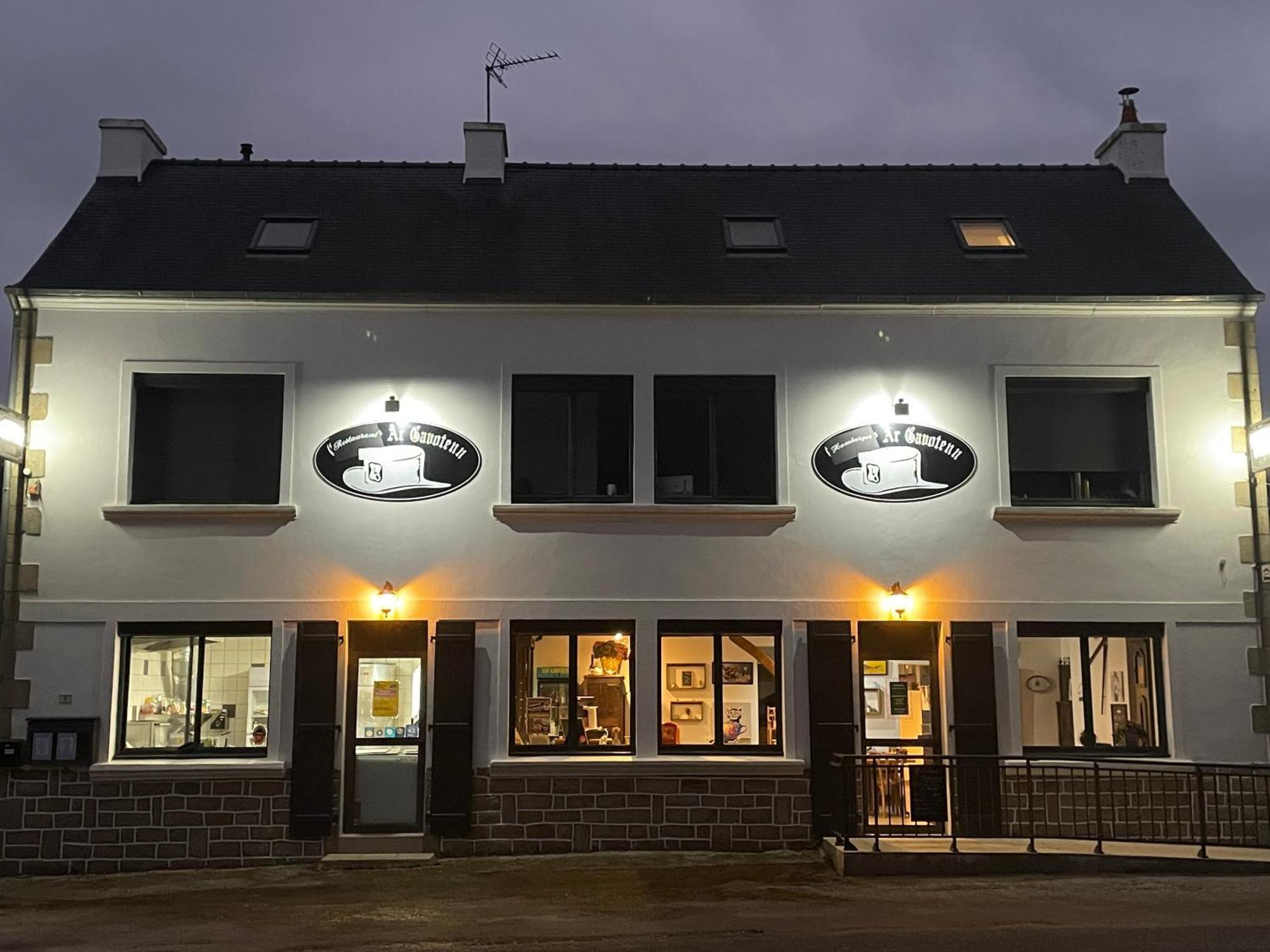 Ar-Gavotenn Le Saint Exterior photo
